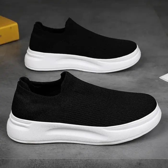Nouveaux hommes chaussures de sport printemps été maille respirant plat espadrilles décontractées en plein air