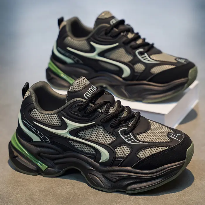 Chaussures de sport décontractées pour hommes, tendance et à la mode, polyvalentes pour un usage quotidien, très adaptées aux activités sportives, de remise en forme et de course à pied pour hommes.