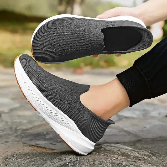 Chaussures de sport décontractées pour hommes à bout large