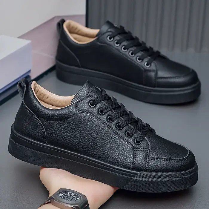 Chaussures blanches pour hommes