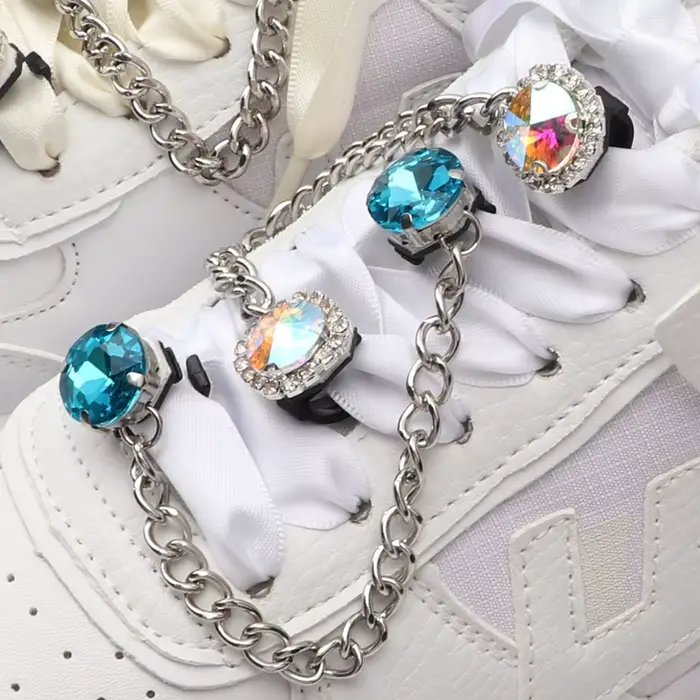 Baskets colorées cristal pierres précieuses décoration lacet chaîne chaussure boucle Clips breloques