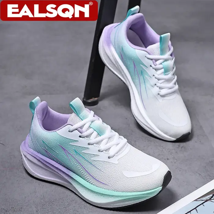 Sneakers noires tendance pour femmes, respirantes, à lacets, légères, confortables, athlétiques, antidérapantes, pour la marche et la course