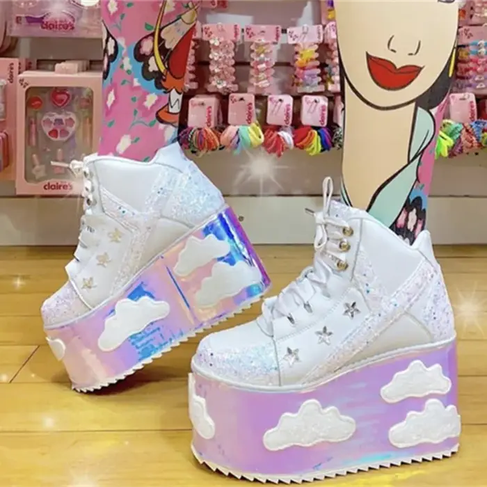 Chaussures compensées à lacets style punk pour femme