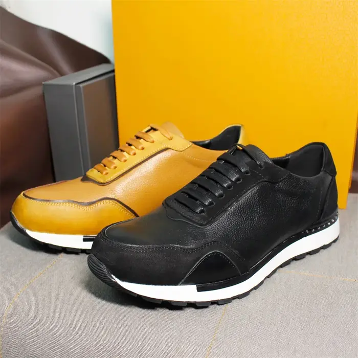 Nouveaux hommes chaussures en cuir décontractées à lacets de luxe à la main marron