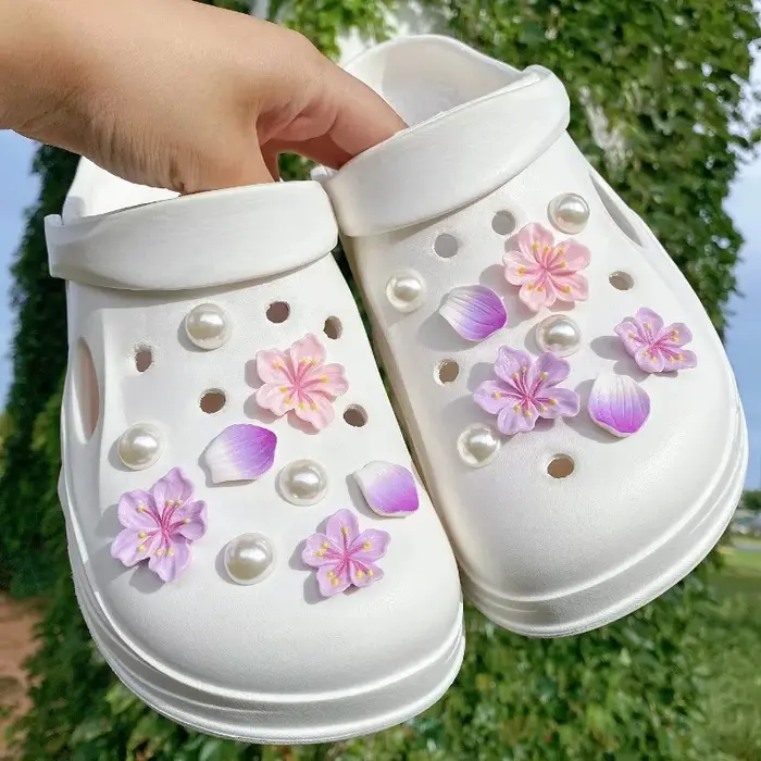 Breloques de chaussures tendance pour sabots à motifs créatifs (branches et fleurs)