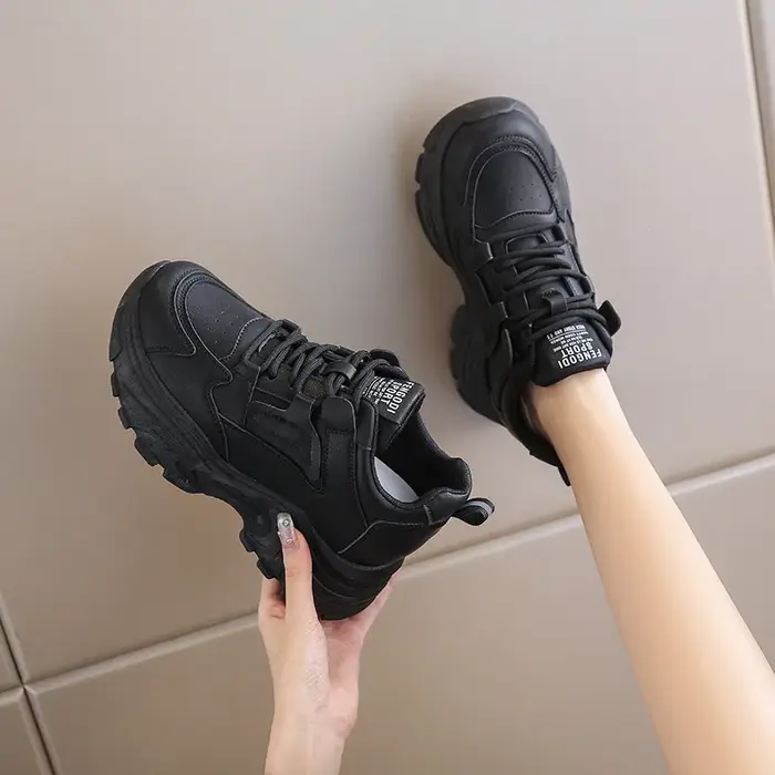 Baskets pour femmes chaussures à plate-forme blanche 2025 à lacets fond épais vulcaniser