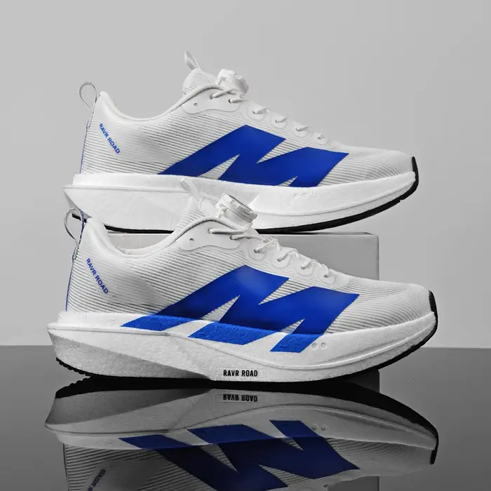 Chaussures de course pour hommes à boucle rotative