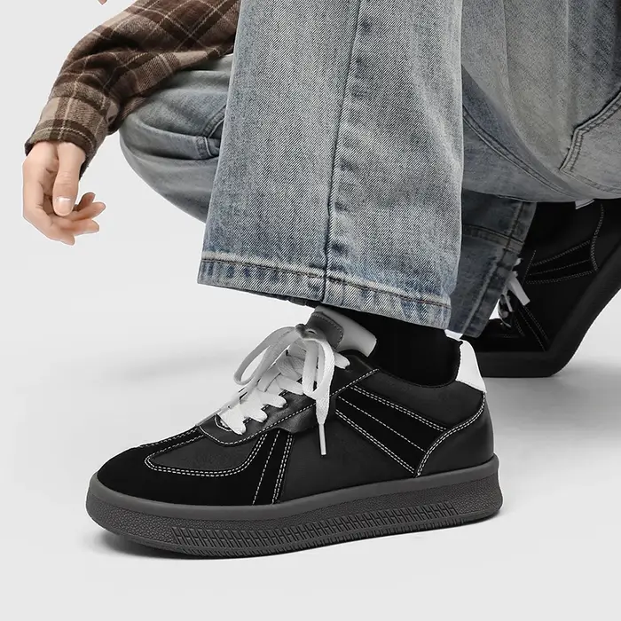 Nouvelles baskets de sport vintage noires à blocs de couleur pour hommes