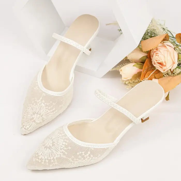 Sandales à talons hauts en dentelle française respirante à bout pointu pour femme, nouvelle collecti