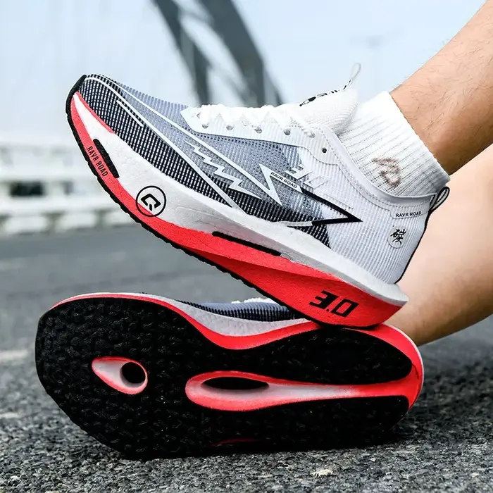 Baskets en planche de carbone pour hommes