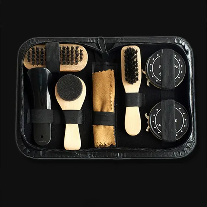 Kit d'entretien pour chaussures 8 pièces