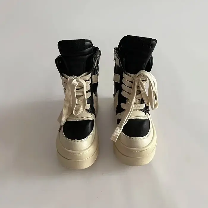 Chaussures montantes pour femmes