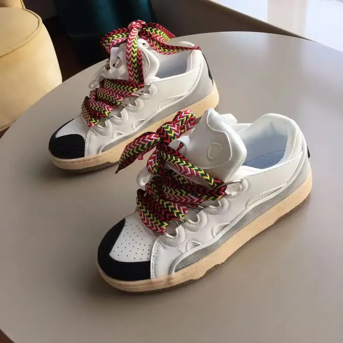 Top Designer rétro chaussures de sport pour hommes femmes tout-match fouet conception Niche baskets livraison directe