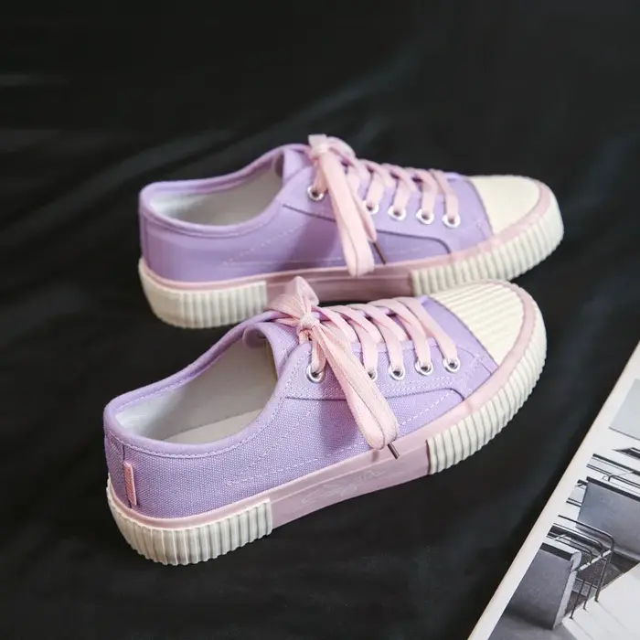 Chaussures en toile violettes pour femmes
