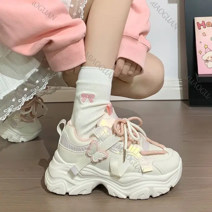 Baskets à plateforme pour femmes printemps automne nouvelle mode papillon confort