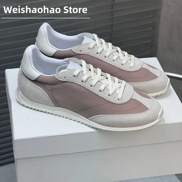 Nouvelle Collection Printemps 2026 : Chaussures Athlétiques Femme – Design Minimaliste Bicolore, Bout en Forme d'Amande, Lacets, Confortables et Décontractées
