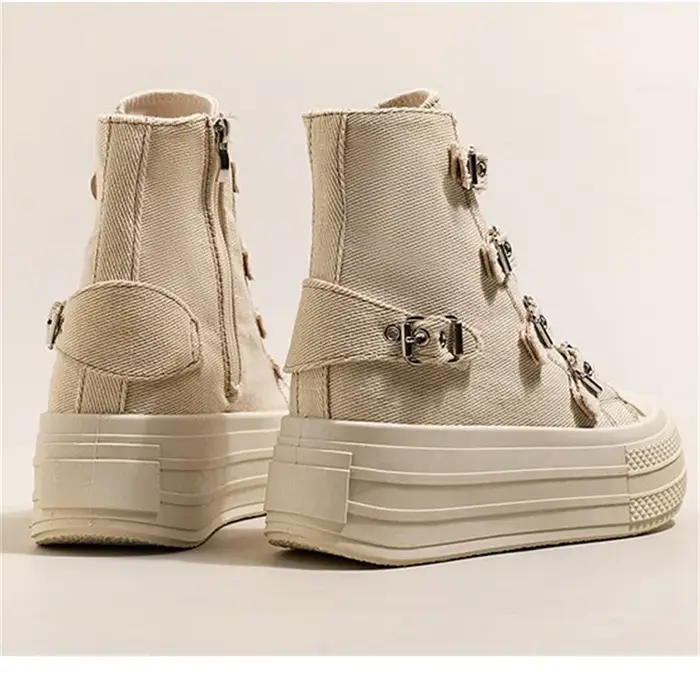 Chaussures en toile montantes pour femmes