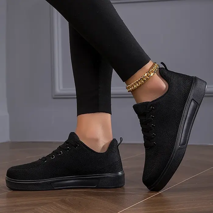 2025 baskets noires femmes décontracté maille à lacets Sport chaussures plates filles respirant blanc grosses