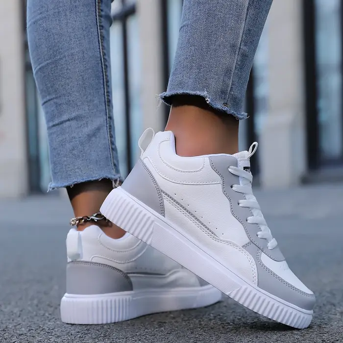 Baskets montantes pour hommes, chaussures grises tendance pour jeunes hommes printemps-été, baskets basses décontractées polyvalentes et à la mode