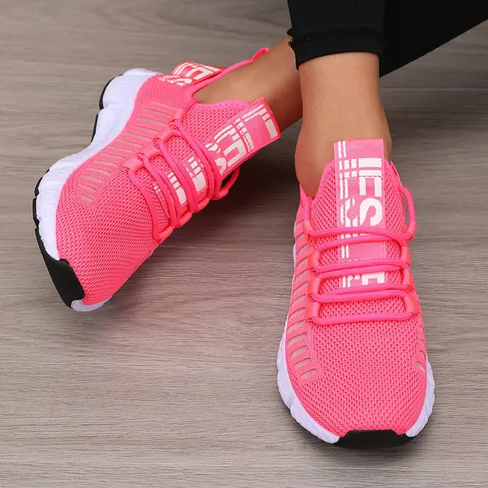 Chaussures de sport pour femmes maille légère semelle souple sangle de Jogging respirant mode