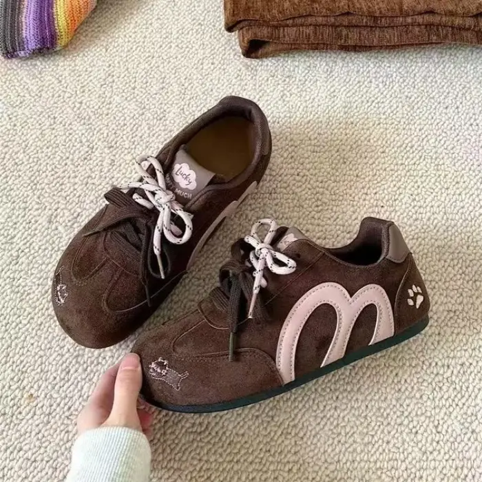 Nouvelles Baskets Polyvalentes Noires à Semelle Épaisse et Rehaussante pour Femmes