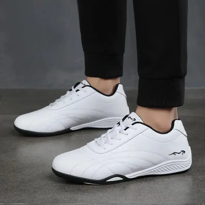 Chaussures de loisir à la mode en cuir pour hommes