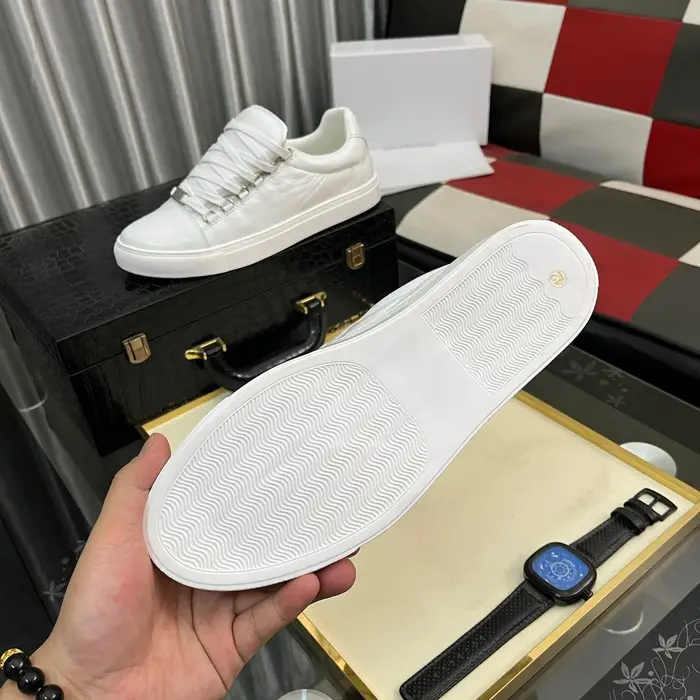 Cadeaux de Noël : Chaussures de luxe pour hommes, baskets décontractées faites à la main en cuir de 
