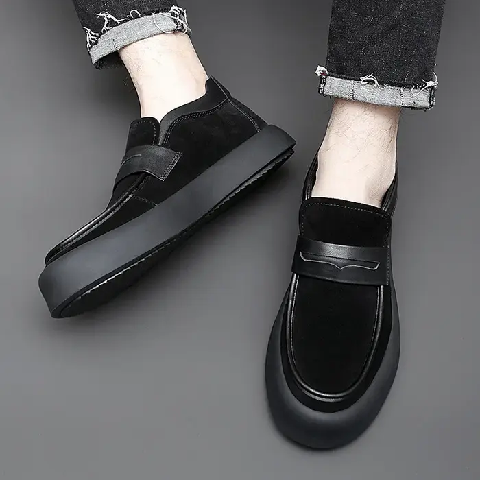 Chaussures en cuir faites à la main pour hommes