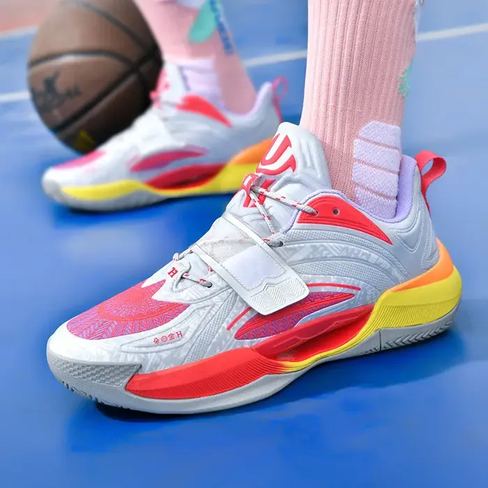 Baskets de basket-ball respirantes en maille à boucle à crochet