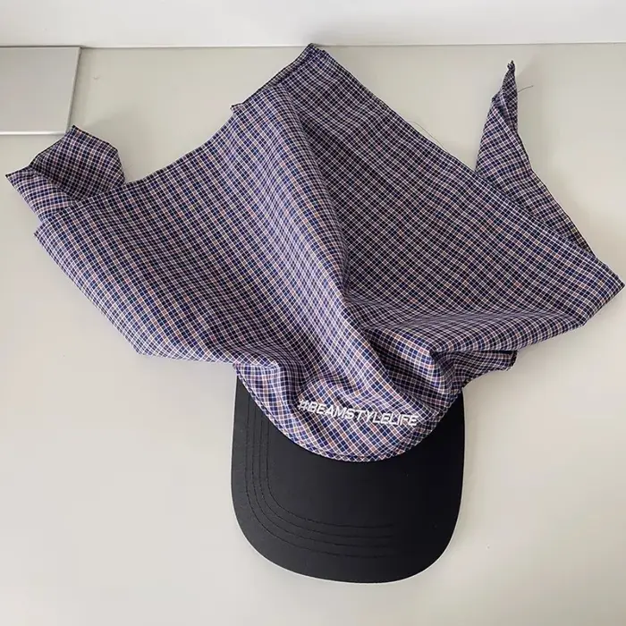 Casquette de baseball style coréen tendance avec foulard intégré