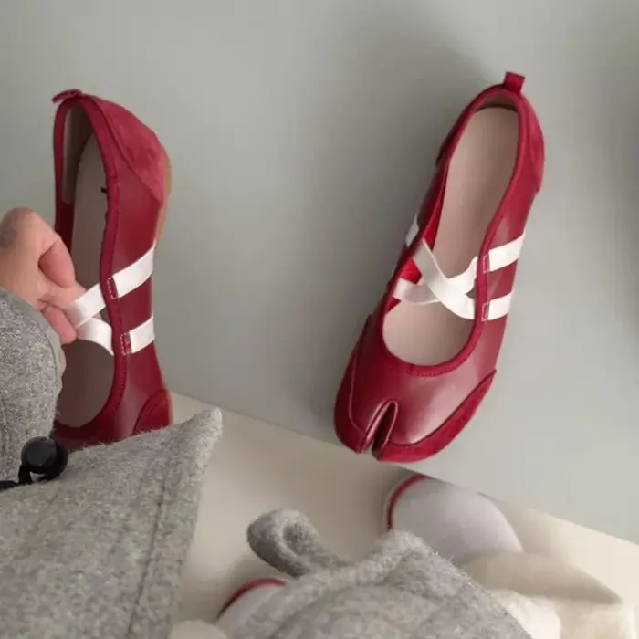 Tabi – chaussures plates à bretelles croisées pour femmes