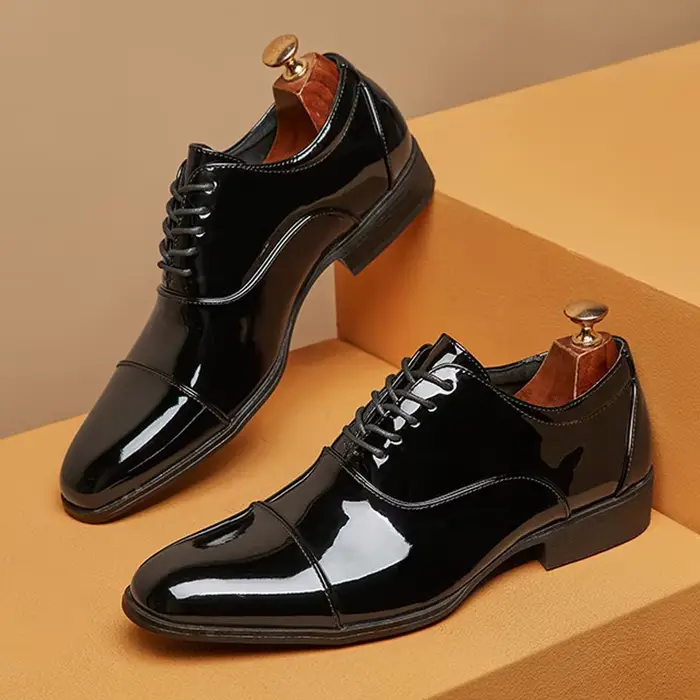 Chaussures d'affaires en cuir pour hommes