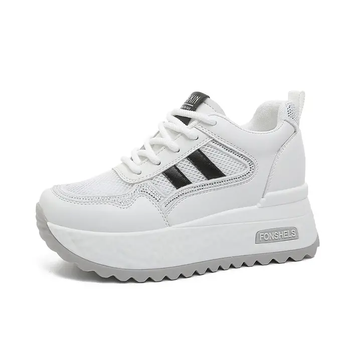 Nouvelles baskets montantes respirantes en maille pour femmes 2026, semelle épaisse, confortables, c