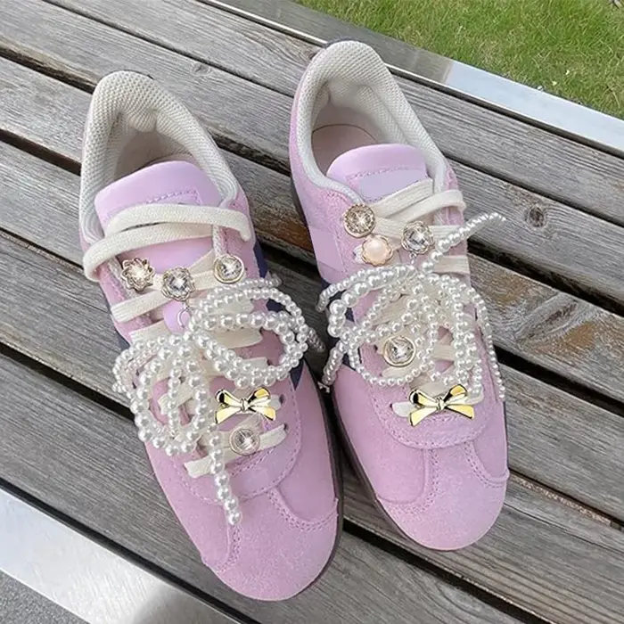 40 pièces breloques de chaussures bijoux