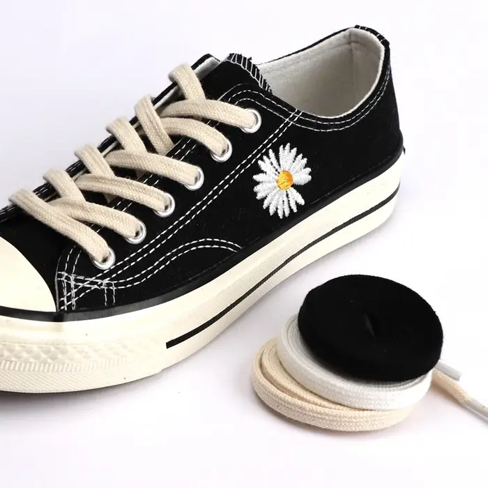 Lacets de chaussures de sport plats et solides
