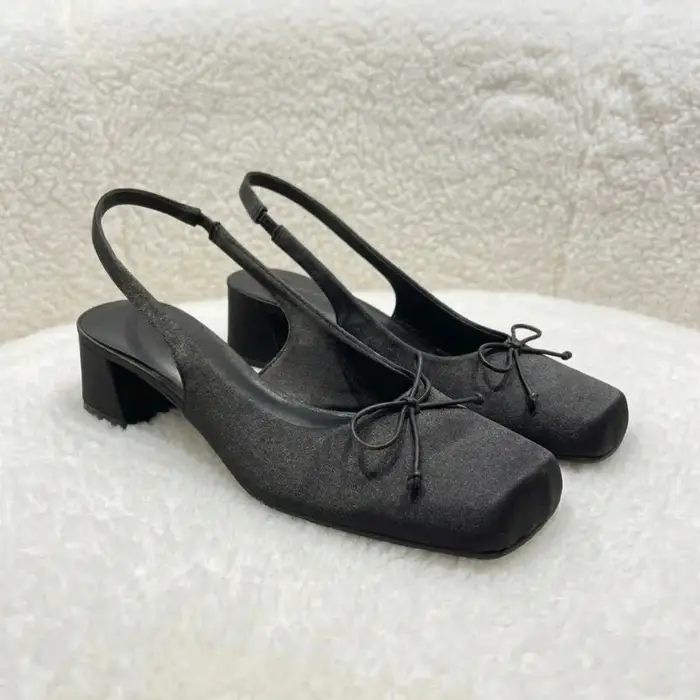 Escarpins slingback élégants en satin avec nœud