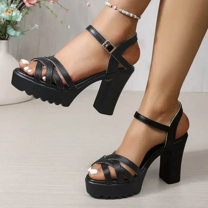 Sandales compensées vintage noires pour femme, collection été 2026, talons hauts, plateforme, grande