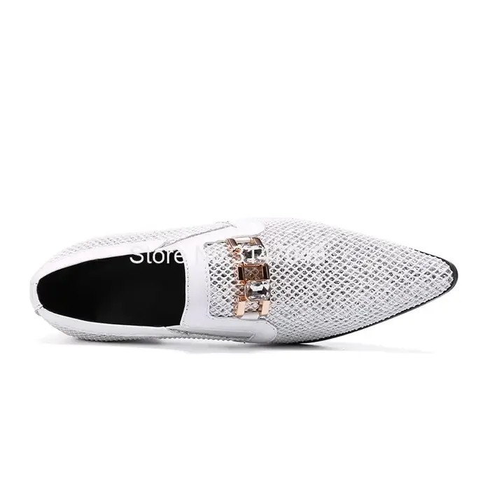 Chaussures de mariage pour hommes à bout pointu blanches avec anneaux en cristal