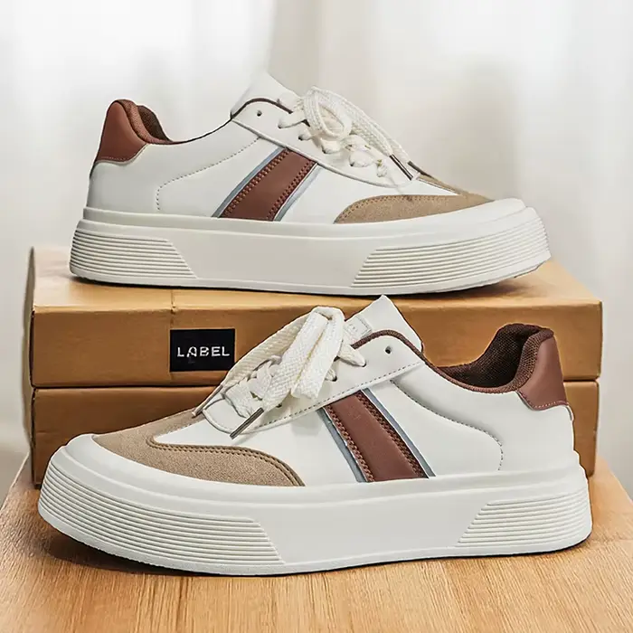 Baskets basses bicolores pour hommes avec semelle épaisse – Options marron/beige