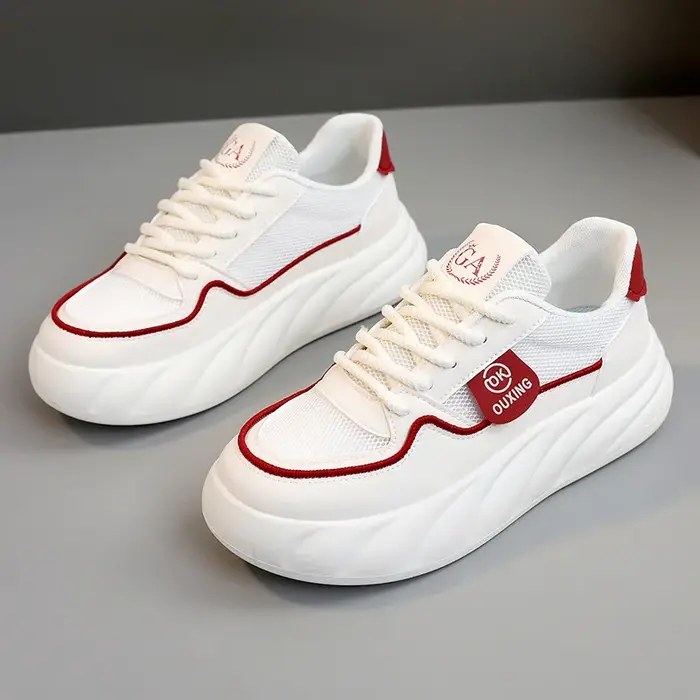 Nouvelles femmes rétro chaussures printemps plate-forme