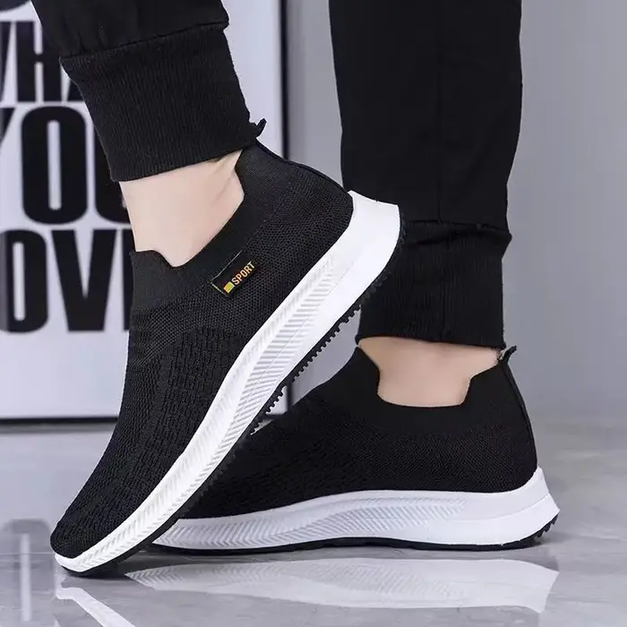 Chaussures de course à enfiler pour hommes