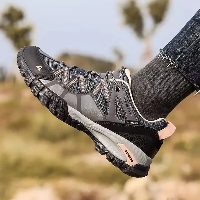 Chaussures de randonnée résistantes à l'usure pour femmes