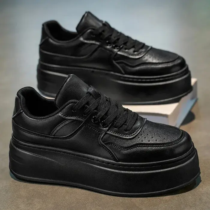 Chaussures de papa tendance, confortables, légères, en cuir souple, chaussures de course, style déco