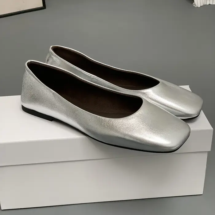 Nouvelles Chaussures XL pour Femmes