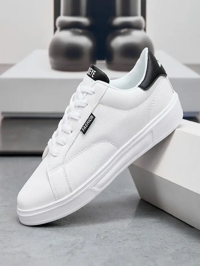 Blanc noir hommes chaussures confortables