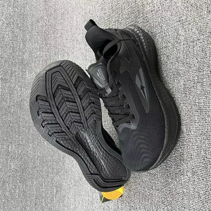 Chaussures de course professionnelles larges pour hommes et femmes, respirantes, pour la marche et le jogging, chaussures d'entraînement de marque de créateur, chaussures de sport unisexes à semelle s