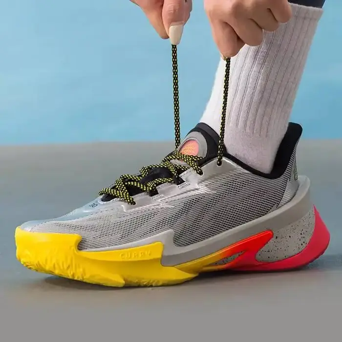 Under Armour – baskets de basket-ball Curry pour hommes et femmes