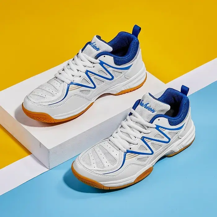 Chaussures de Tennis professionnelles pour hommes et femmes, baskets respirantes pour Badminton, volley-ball, Tennis de Table, Sport d'intérieur, entraînement, taille 48
