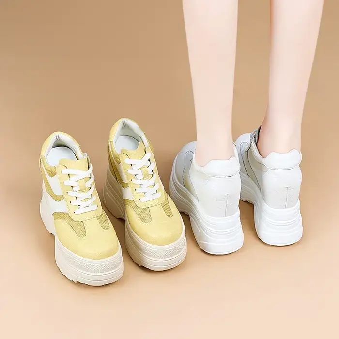 Baskets blanches en cuir pour femmes
