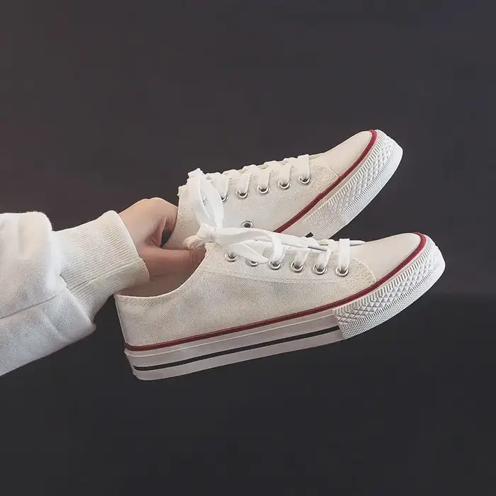 Chaussures en toile pour femmes